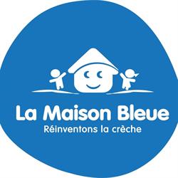 La Maison Bleue Romania, Voluntari