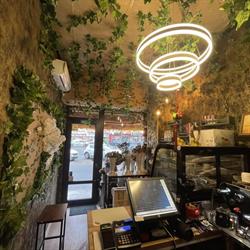 Flori Carti si CAFEA, Bucureşti