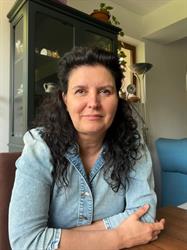 Roxana Florescu - terapeut sistemic cu formare în psihoterapia sistemică de familie şi cuplu, Braşov