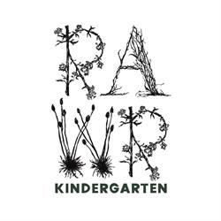 RAWR Kindergarten, Voluntari