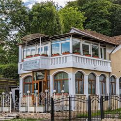 Belvedere, Râmnicu Vâlcea