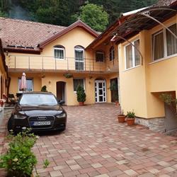 Pensiunea Casa Grebenea, Răşinari