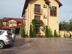 Hotel Sym, Bărcăneşti