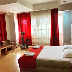 Hotel Funnytime, Bucureşti