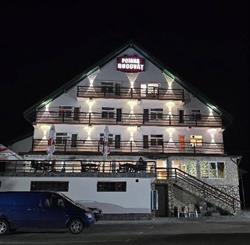 Poiana Bucovat, Vârfu Dealului