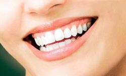 Smiley Dent, Constanţa